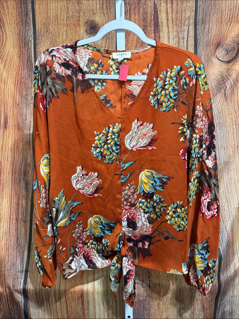 Umgee Tie Front V-neck Blouse Size S